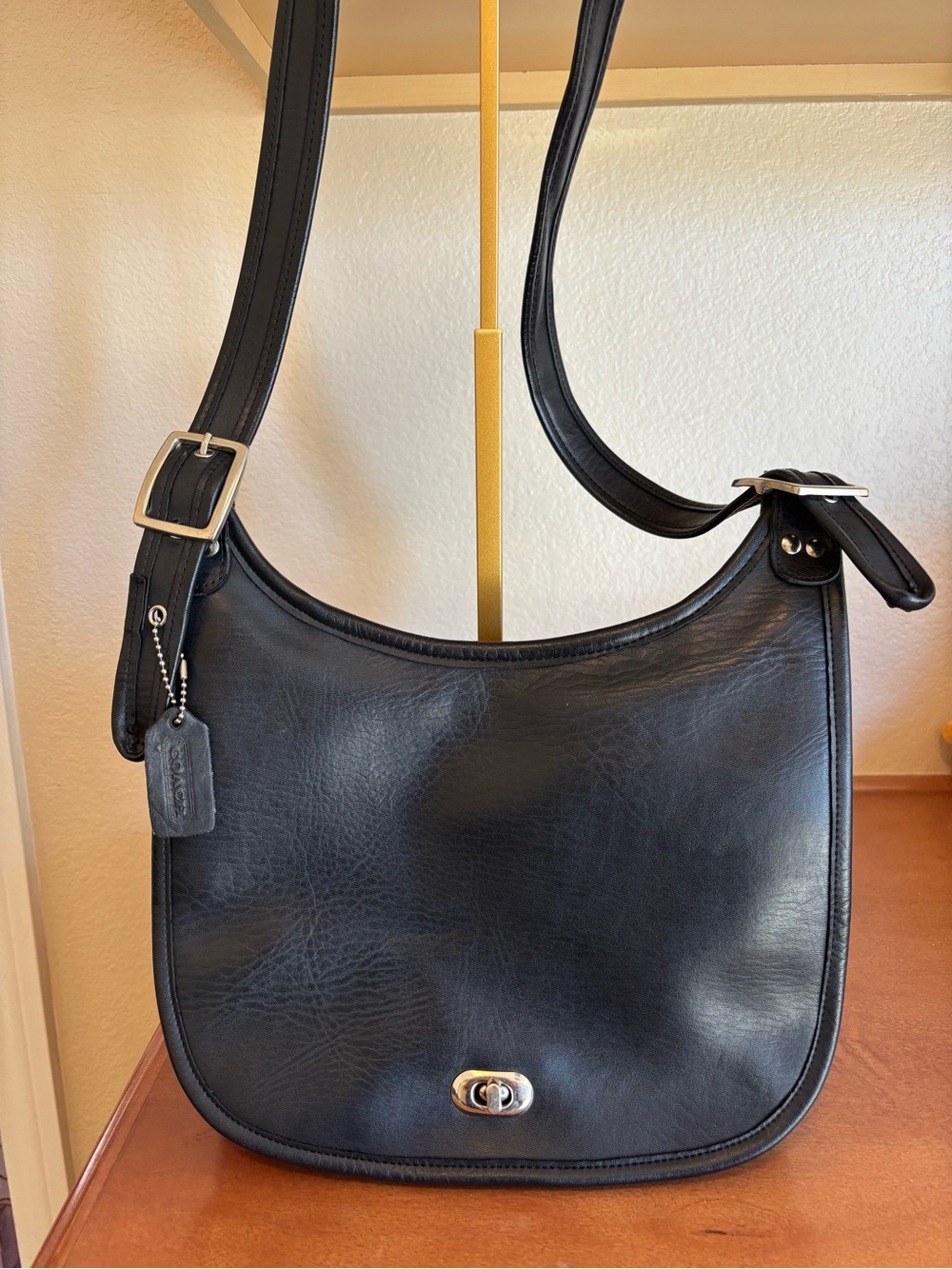 Vintage 90s Coach Black Leather Turnlock Shoulder Bag Ergo